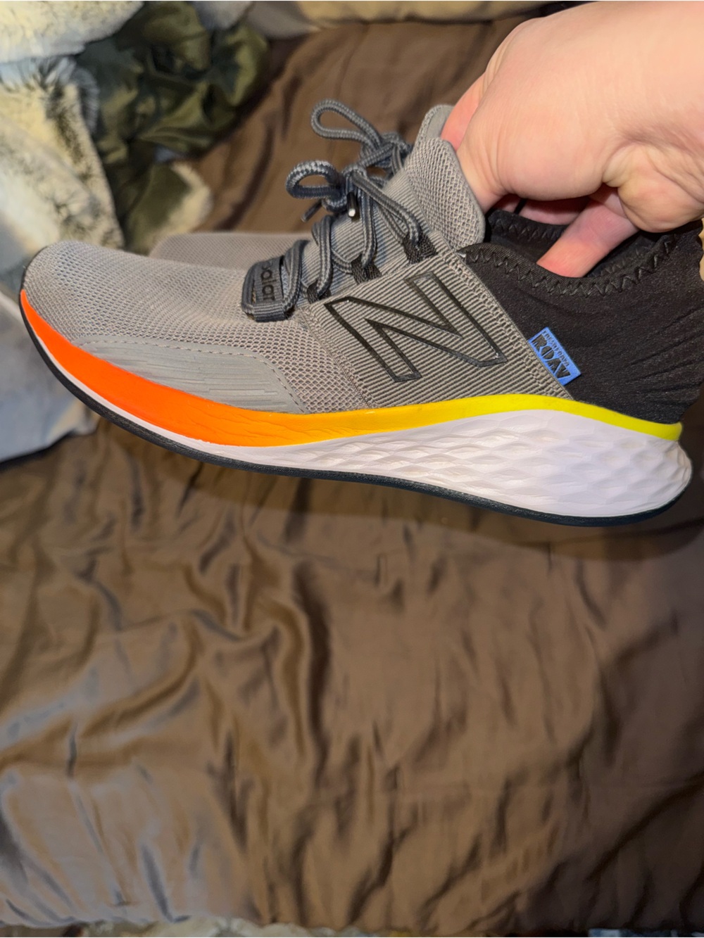 New balance ROAV